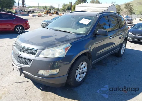 2011 Chevrolet Traverse Ls из США, поврежденный, VIN 1GNKRFED6BJ198701